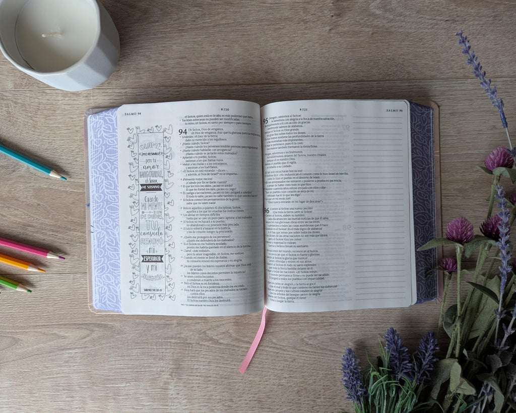 Biblia Inspira NTV, compatible APP Filament (SentiPiel, Acuarela rosa)